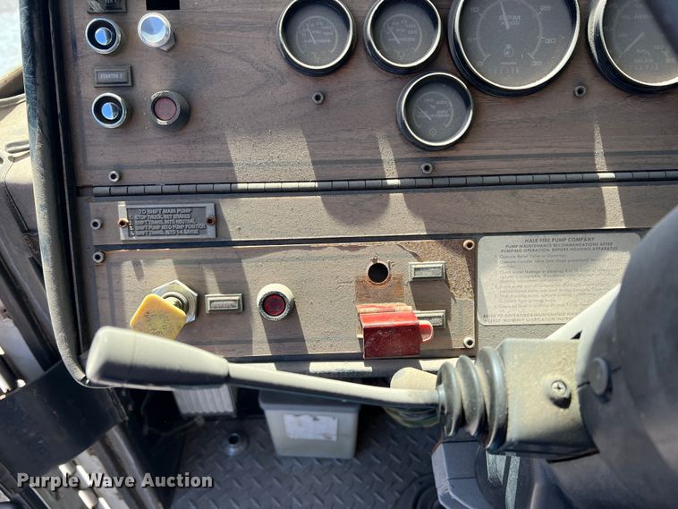 image for item DN4607 1988 Sutphen CF1500L  pumper fire truck