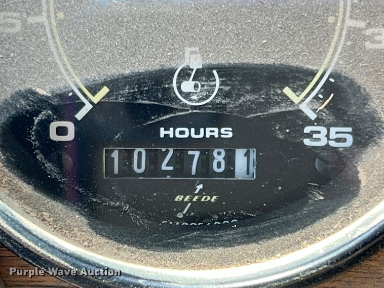 image for item DN4607 1988 Sutphen CF1500L  pumper fire truck