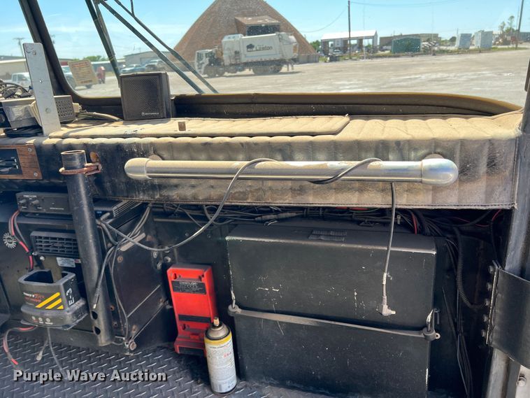 image for item DN4607 1988 Sutphen CF1500L  pumper fire truck