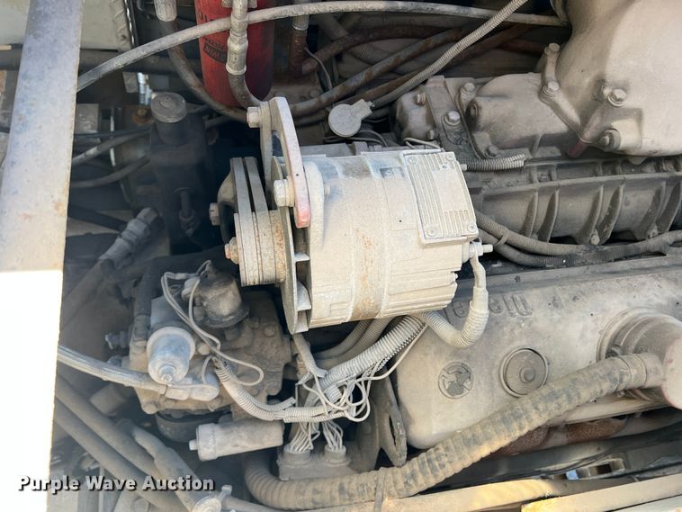 image for item DN4607 1988 Sutphen CF1500L  pumper fire truck