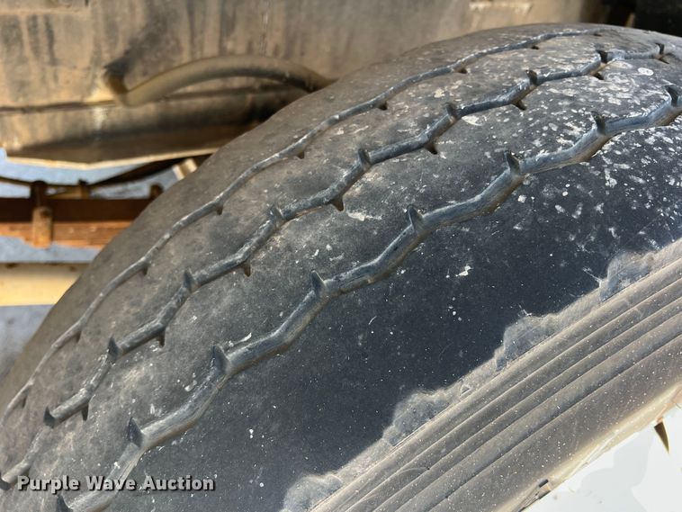 image for item DN4607 1988 Sutphen CF1500L  pumper fire truck