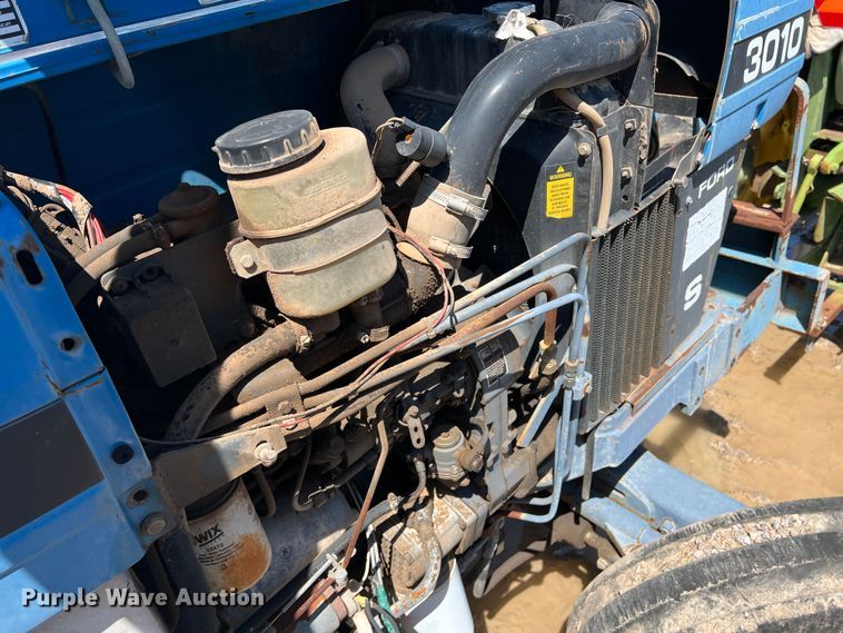 image for item DN4615 New Holland 3010  tractor