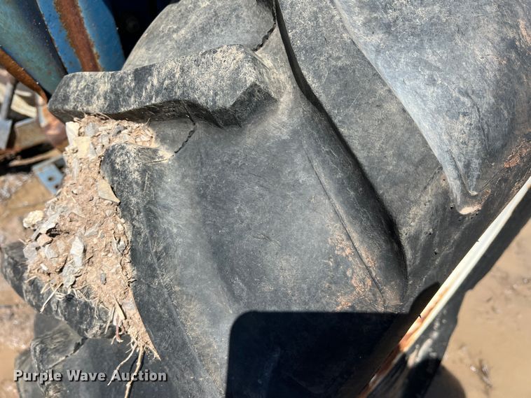 image for item DN4615 New Holland 3010  tractor