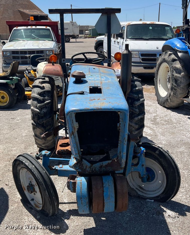 image for item DN4618 Ford 1700  tractor