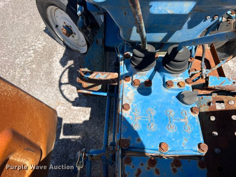 image for item DN4618 Ford 1700  tractor