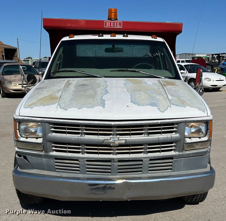 image for item DN4619 1998 Chevrolet C3500  dump bed pickup truck