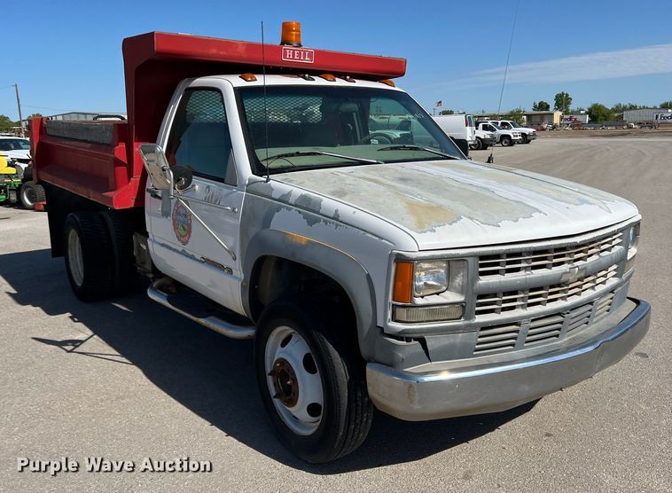 image for item DN4619 1998 Chevrolet C3500  dump bed pickup truck