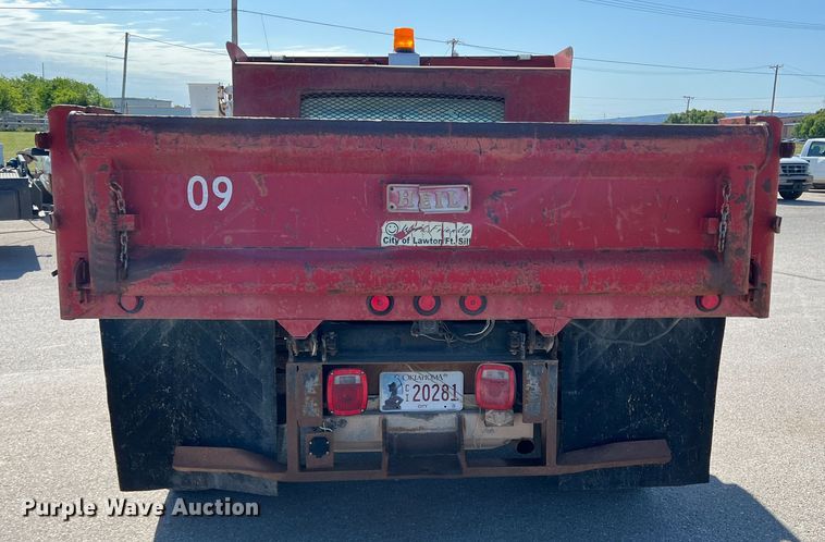 image for item DN4619 1998 Chevrolet C3500  dump bed pickup truck