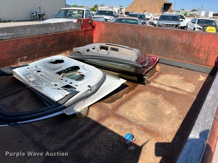 image for item DN4619 1998 Chevrolet C3500  dump bed pickup truck