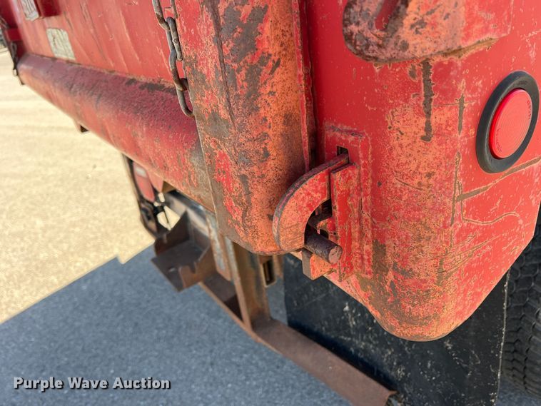 image for item DN4619 1998 Chevrolet C3500  dump bed pickup truck