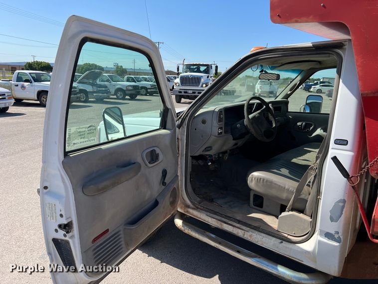 image for item DN4619 1998 Chevrolet C3500  dump bed pickup truck