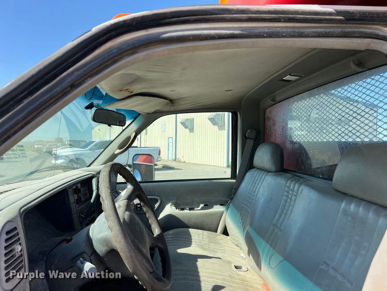 image for item DN4619 1998 Chevrolet C3500  dump bed pickup truck