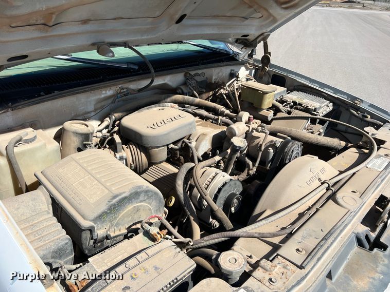 image for item DN4619 1998 Chevrolet C3500  dump bed pickup truck