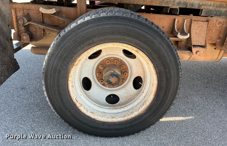 image for item DN4619 1998 Chevrolet C3500  dump bed pickup truck