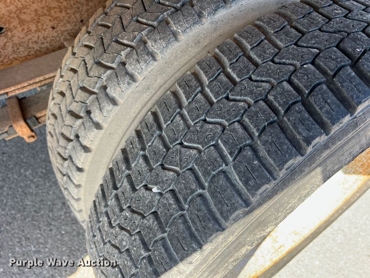 image for item DN4619 1998 Chevrolet C3500  dump bed pickup truck