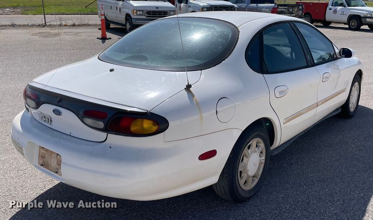 image for item DN4627 1997 Ford Taurus