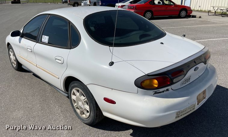 image for item DN4627 1997 Ford Taurus