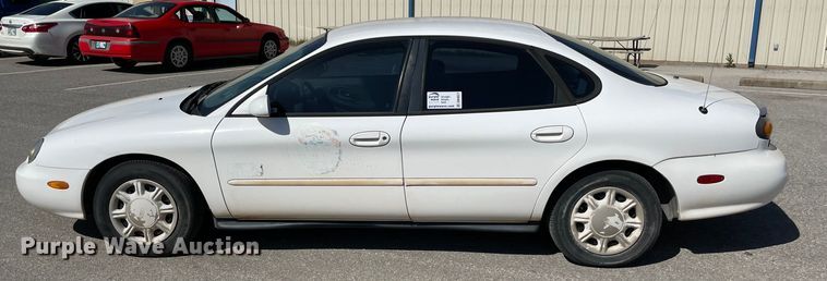 image for item DN4627 1997 Ford Taurus