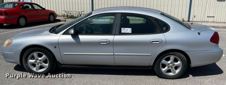 image for item DN4628 2001 Ford Taurus