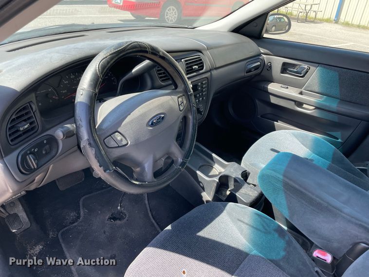 image for item DN4628 2001 Ford Taurus