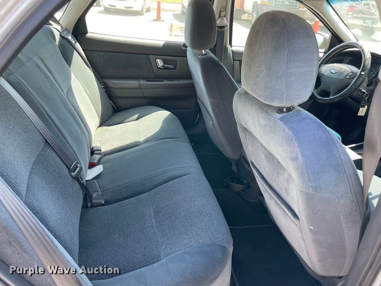 image for item DN4628 2001 Ford Taurus