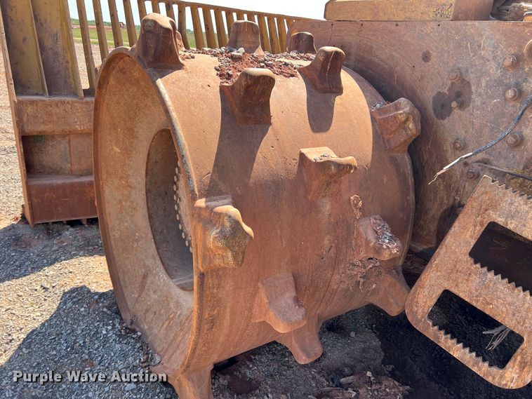 image for item DN4638 2016 Caterpillar 826K  landfill compactor