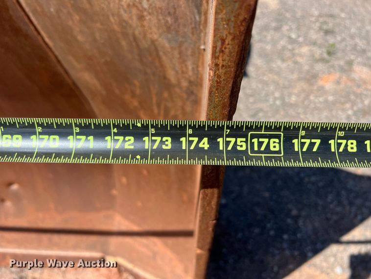 image for item DN4638 2016 Caterpillar 826K  landfill compactor