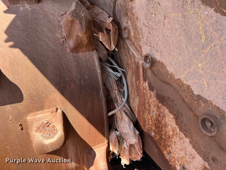 image for item DN4638 2016 Caterpillar 826K  landfill compactor