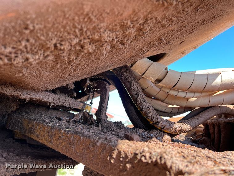 image for item DN4638 2016 Caterpillar 826K  landfill compactor