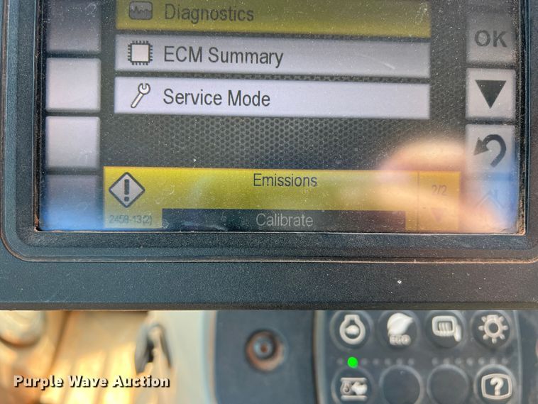 image for item DN4638 2016 Caterpillar 826K  landfill compactor