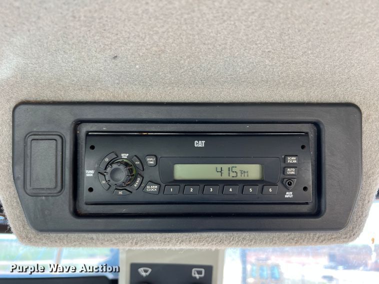 image for item DN4638 2016 Caterpillar 826K  landfill compactor