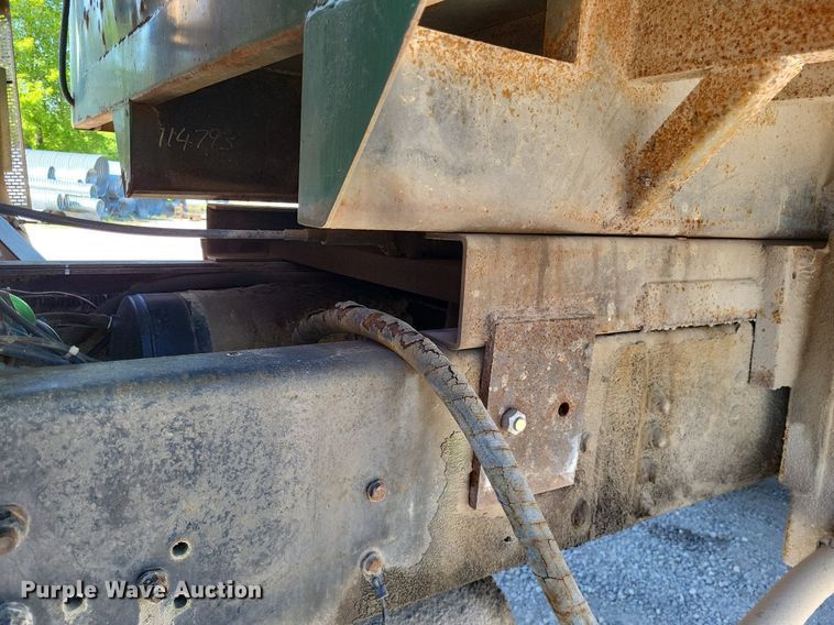 image for item DO3649 1996 Chevrolet Kodiak  dump truck