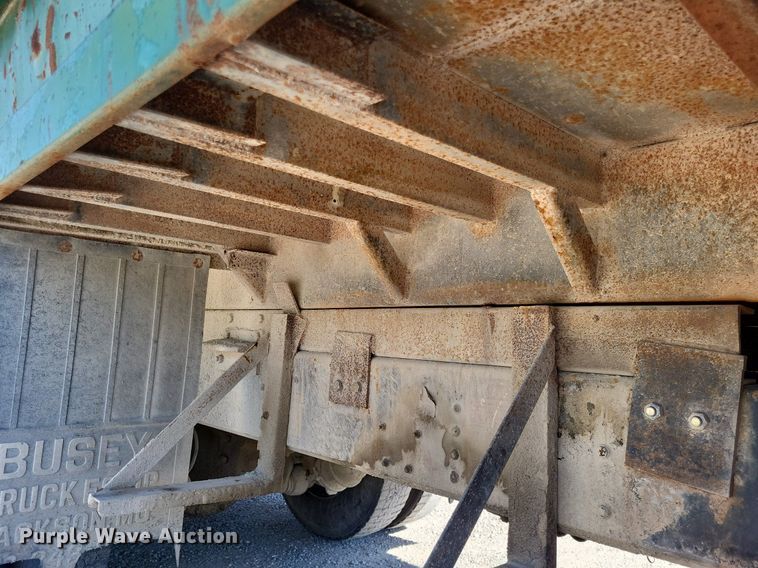 image for item DO3649 1996 Chevrolet Kodiak  dump truck