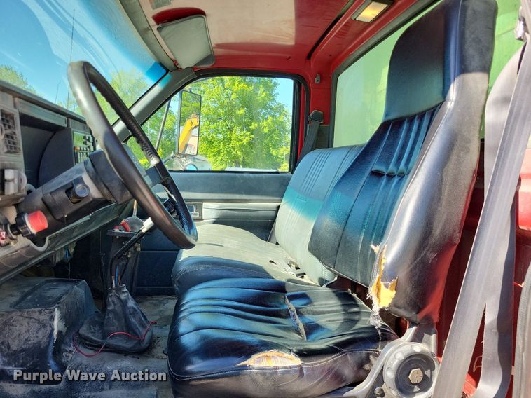 image for item DO3649 1996 Chevrolet Kodiak  dump truck