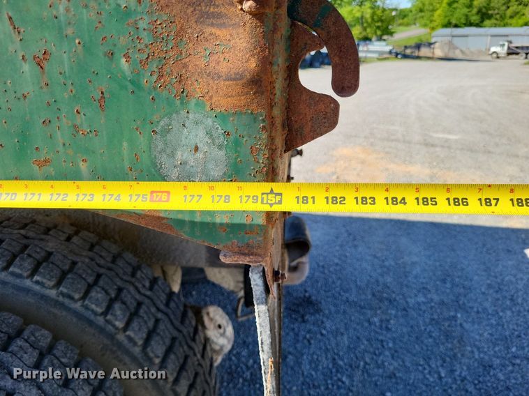 image for item DO3649 1996 Chevrolet Kodiak  dump truck