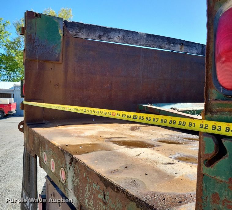 image for item DO3649 1996 Chevrolet Kodiak  dump truck