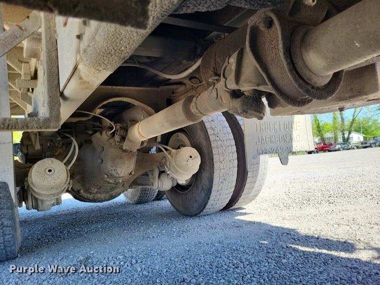 image for item DO3649 1996 Chevrolet Kodiak  dump truck