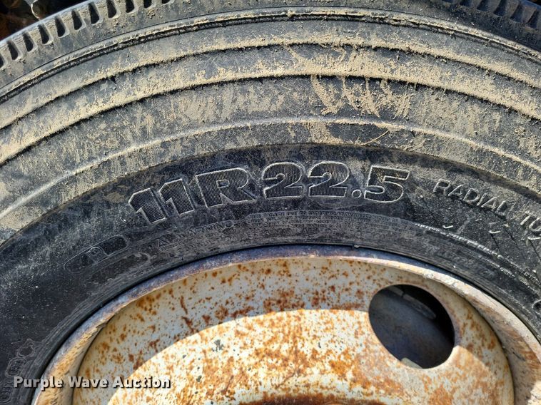 image for item DO3649 1996 Chevrolet Kodiak  dump truck