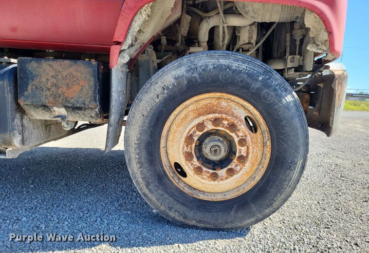 image for item DO3649 1996 Chevrolet Kodiak  dump truck