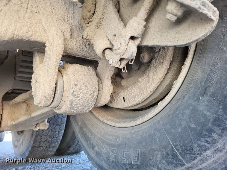 image for item DO3649 1996 Chevrolet Kodiak  dump truck