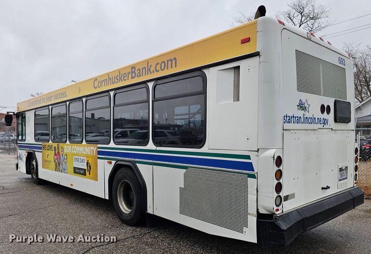 image for item DO4216 2006 Gillig G29B102N4  transit bus