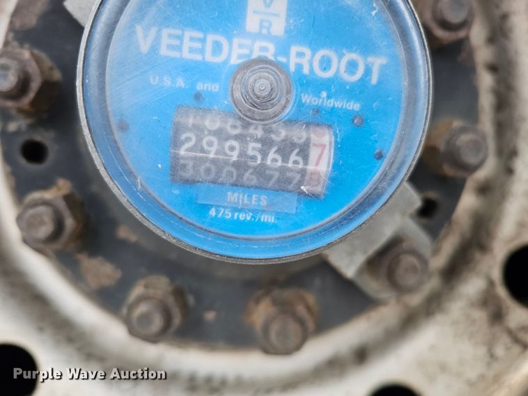 image for item DO4216 2006 Gillig G29B102N4  transit bus