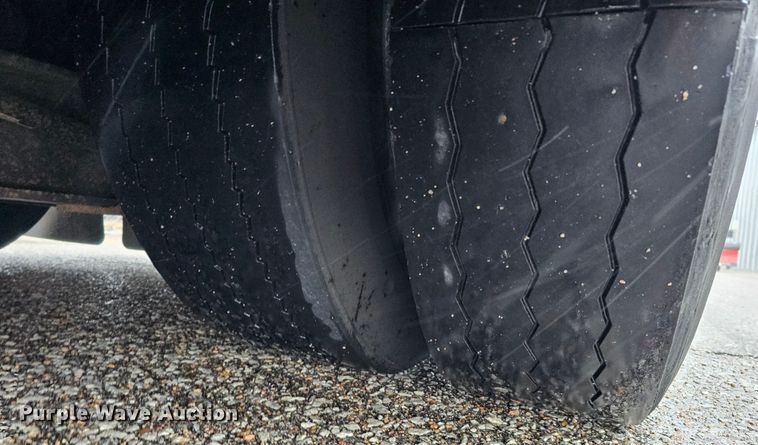 image for item DO4216 2006 Gillig G29B102N4  transit bus