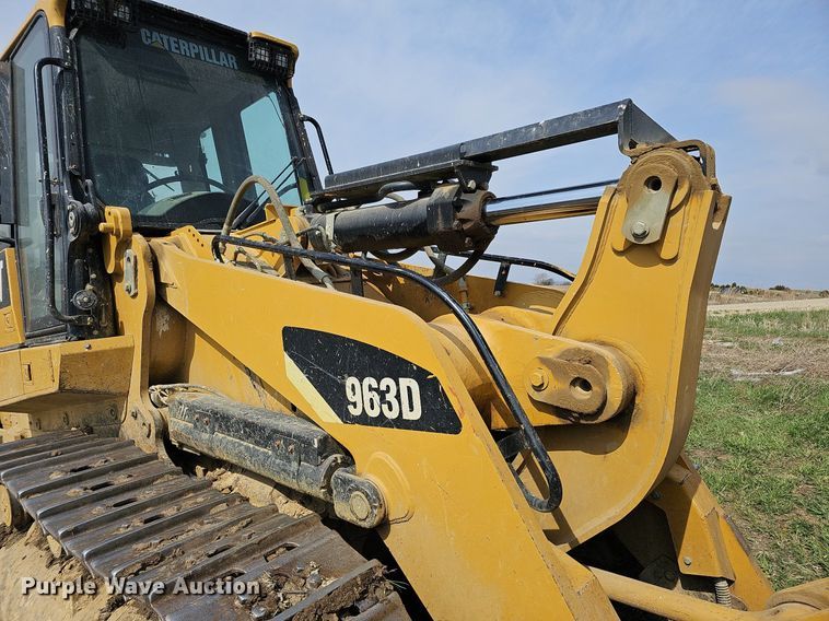 image for item DO4311 2009 Caterpillar 963D  track loader