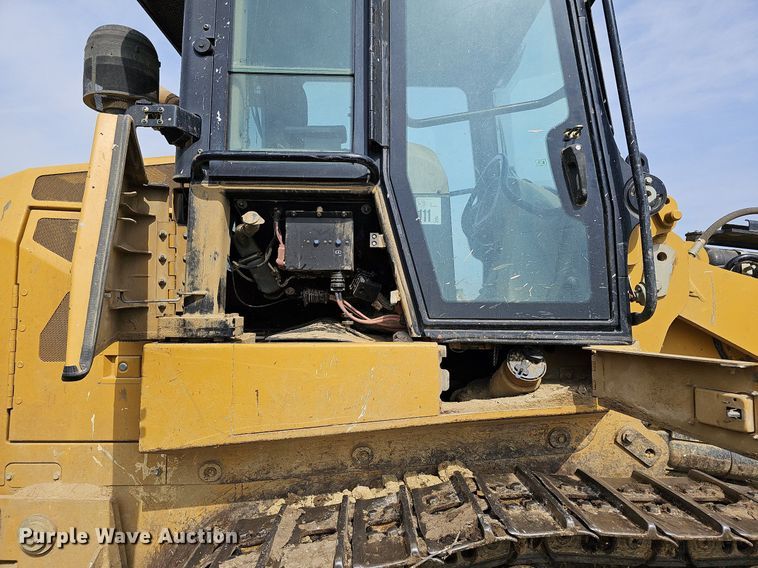 image for item DO4311 2009 Caterpillar 963D  track loader