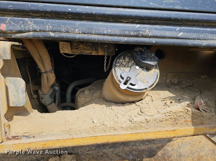 image for item DO4311 2009 Caterpillar 963D  track loader