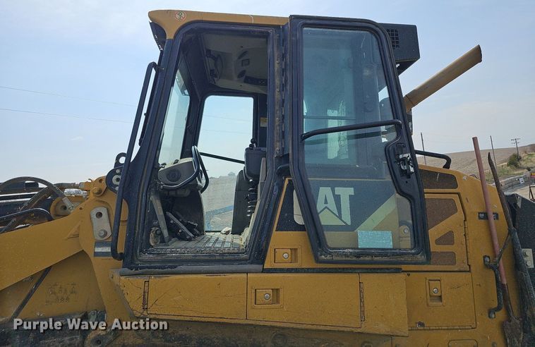 image for item DO4311 2009 Caterpillar 963D  track loader