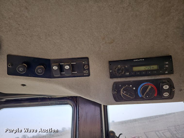 image for item DO4311 2009 Caterpillar 963D  track loader