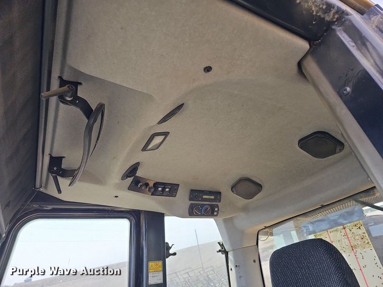 image for item DO4311 2009 Caterpillar 963D  track loader