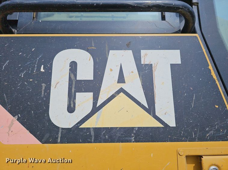 image for item DO4311 2009 Caterpillar 963D  track loader